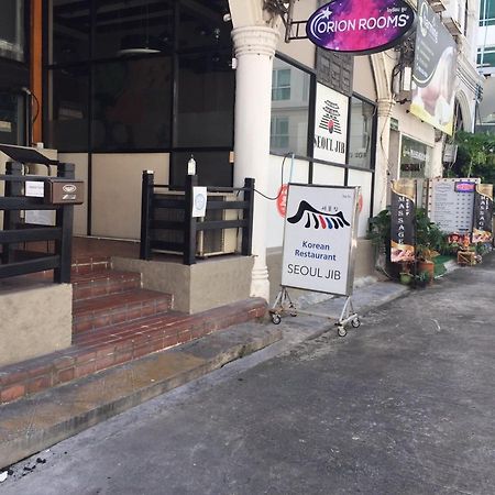 Zen Sukhumvit33 Hotel Банкок Екстериор снимка